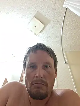 bushhogger8371 Webcam-Show