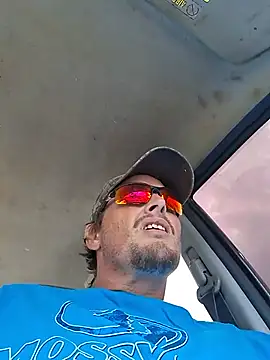bushhogger8371 Pertunjukan Webcam