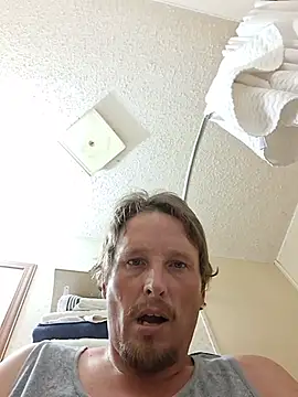 bushhogger8371's Webcam Show
