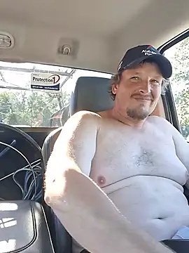 bushhogger8371's Webcam Show