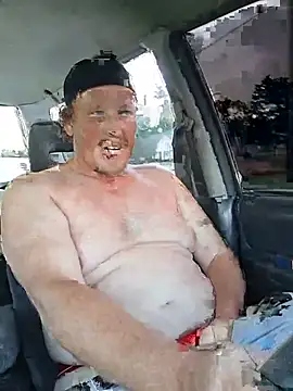 bushhogger8371's Webcam Show