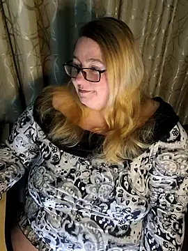 Iceprincess2bad4u's Live XXX Chat