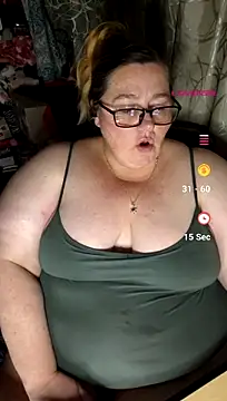 Pokazy przed kamerką – Iceprincess2bad4u