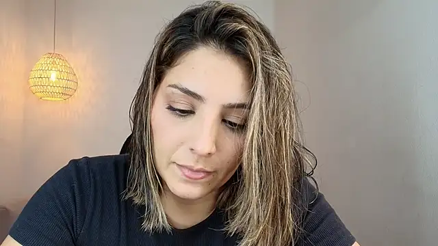 YummyAnna_'s Live XXX Chat