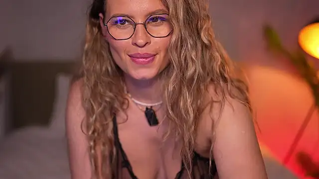 Chat +18 de BrandyWhite ao vivo