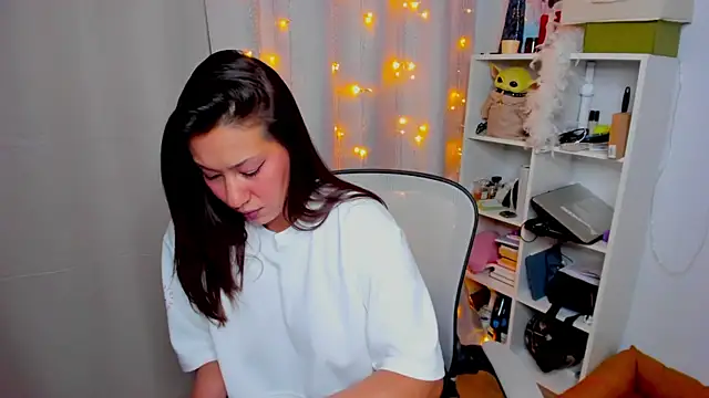 FieryHeart 라이브 XXX 채팅