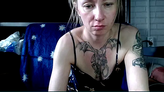 Chat +18 de cold_lollipop ao vivo