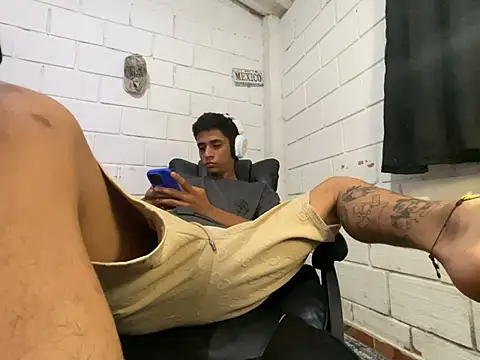 Webkamerová show Max_TheHorseDick