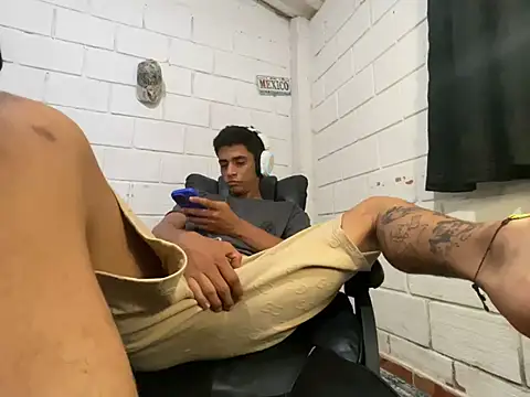 Max_TheHorseDick Webcam Show