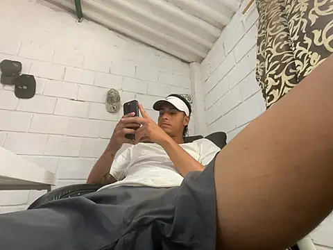 عرض كام Max_TheHorseDick