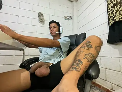 Max_TheHorseDick 웹캠 쇼