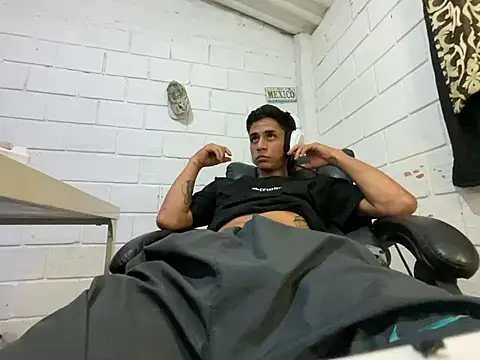 Show Webcam de Max_TheHorseDick
