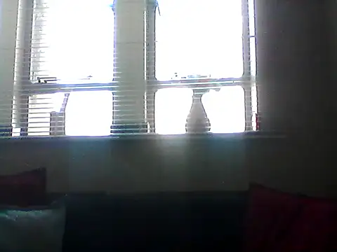 Chat soba uživo modela ORUOMA
