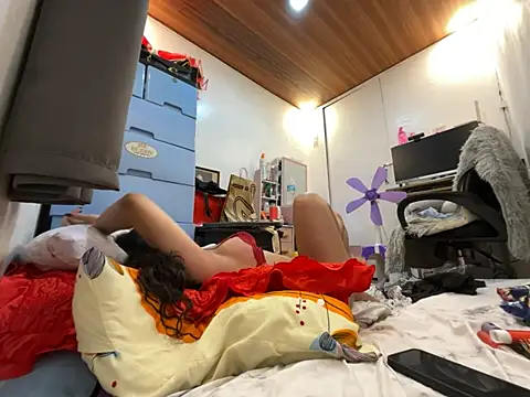 הופעת וובקאם של Webcumcutie