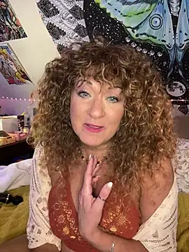 SuzyCatzz Live XXX-Chat