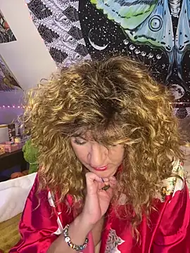 Chatroom XXX en direct de SuzyCatzz