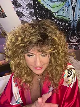 SuzyCatzz's Webcam Show