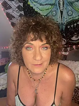 SuzyCatzz's Live XXX Chat