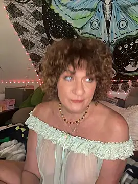 SuzyCatzz's Live XXX Chat