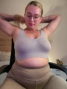 halaaa_1's Live XXX Chat