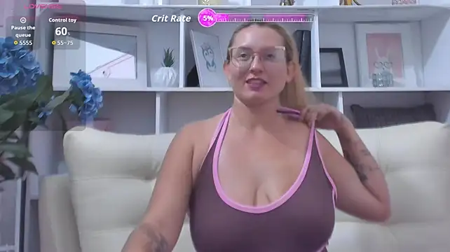 halaaa_1 Live XXX-Chat