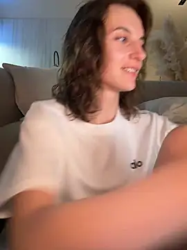 -AngelAri- webkamerás műsora