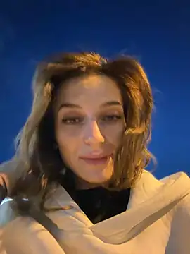 -AngelAri-n Webbikameraesitys