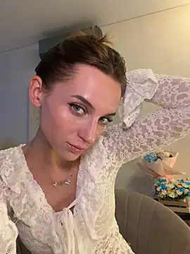 -AngelAri-n Webbikameraesitys