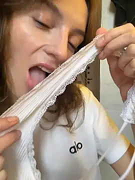 -AngelAri-'s Webcam Show