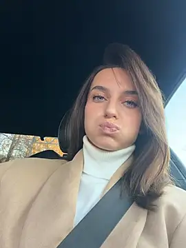 -AngelAri- Pertunjukan Webcam