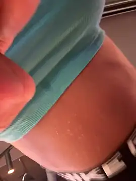 F3ckd0lllucy Webcam-Show