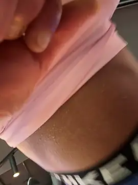 F3ckd0lllucy's Webcam Show