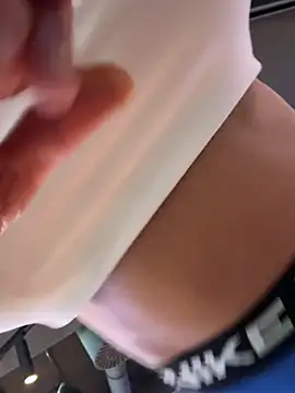 F3ckd0lllucy's Webcam Show