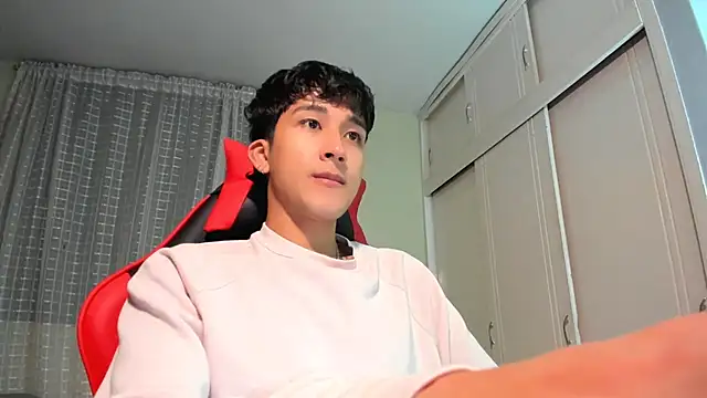 tom_Howard 网络视讯表演