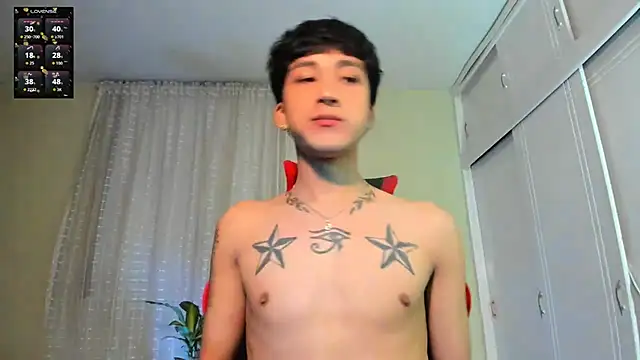 tom_Howard Show in webcam