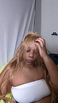 JadaSkyy's Live Chat Room