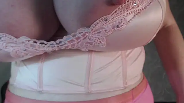 Онлайн чат XXX Stunningboobs