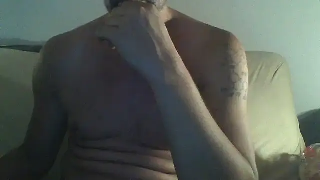 madmac80fun Show in webcam
