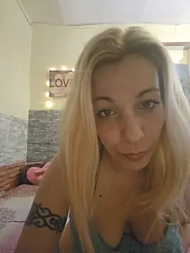 wildlia Chat XXX in diretta