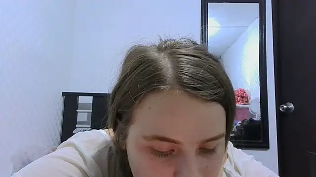 HellenMiyer1111 live XXX chat