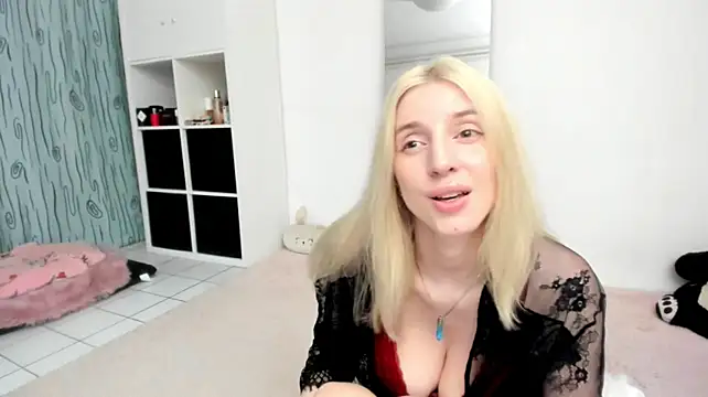KenzieDawton webkamerás műsora
