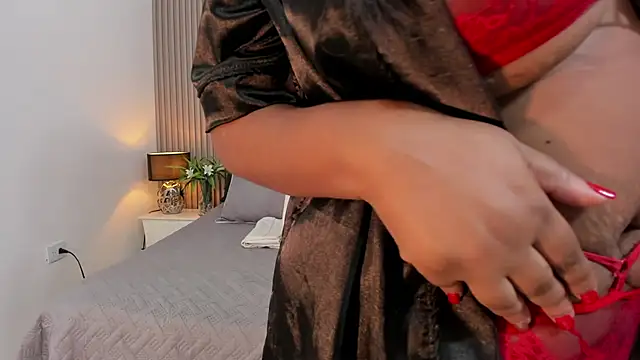 gabytyara2's Live XXX Chat