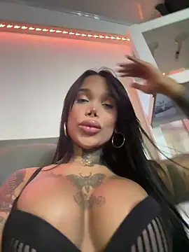 Pokazy przed kamerką – 12INCHXIMENAXXX