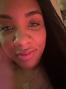 Chaniita's Webcam Show