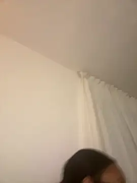 Chaniita's Live Chat Room