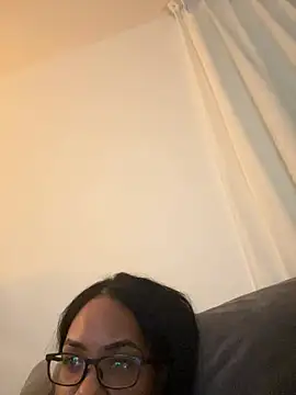 Chaniita XXX чат на живо
