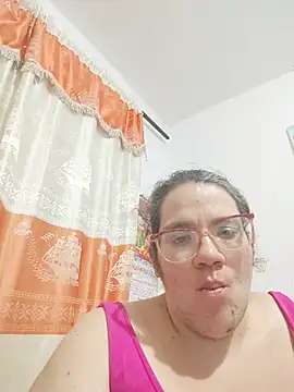 karlythoth@xh's Live XXX Chat