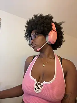 mochakaia Show in webcam