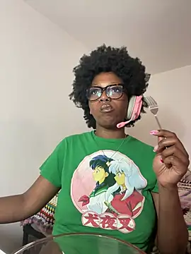mochakaia Show in webcam