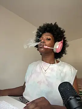 mochakaia's Webcam Show